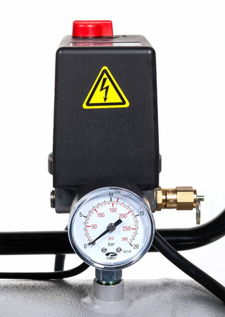 360568 Sprężarka tłokowa HK 700-300 270 l 400V 5,5 KM AIRPRESS