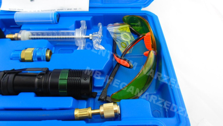 MIERNIK TESTER SZCZELNOŚCI KLIMATYZACJI Z LAMPA UV