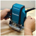 MAKITAROUTER 900W RP0900